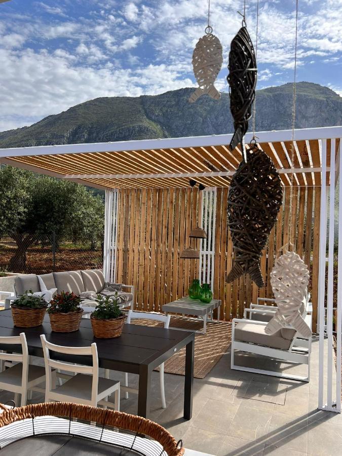 Villa Santareddi Кастеллуццо Экстерьер фото